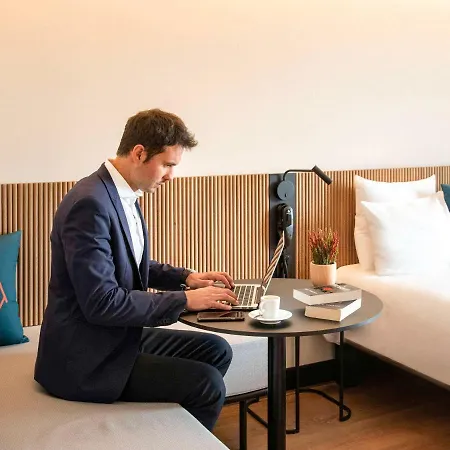 Novotel Arenas Aeroport Nizza