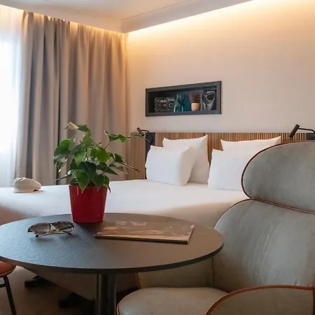 Hotell Novotel Arenas Aeroport Nice